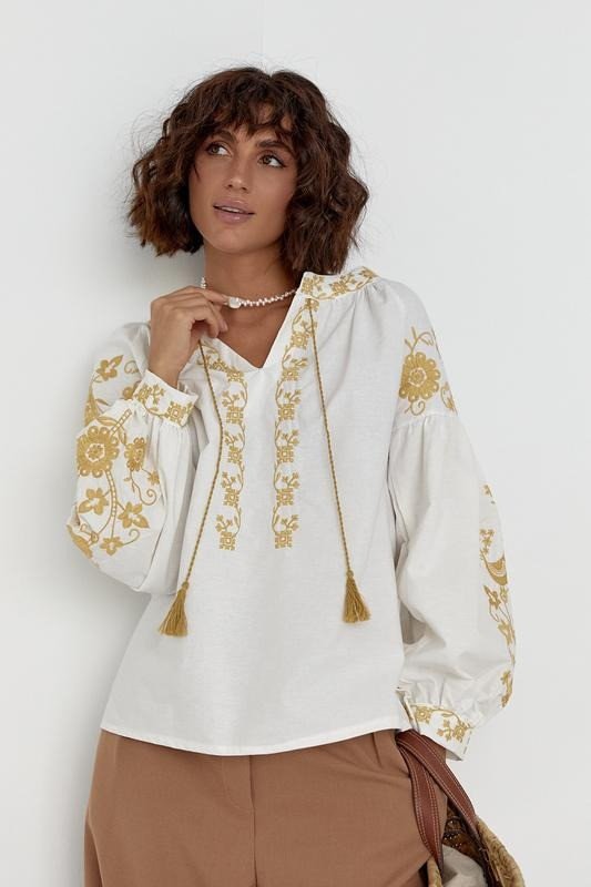 Вишиванка жіноча біла Esq 5444 з довгим рукавом, стильна біла блуза з золотою вишивкою